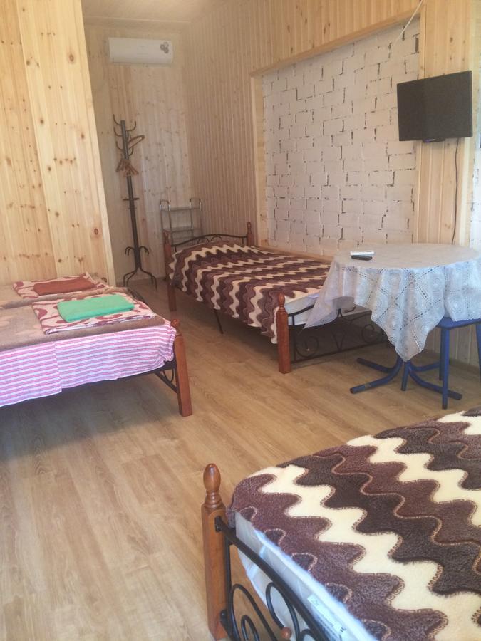 Гостевой Дом "Сария" Alakhadze Exterior photo